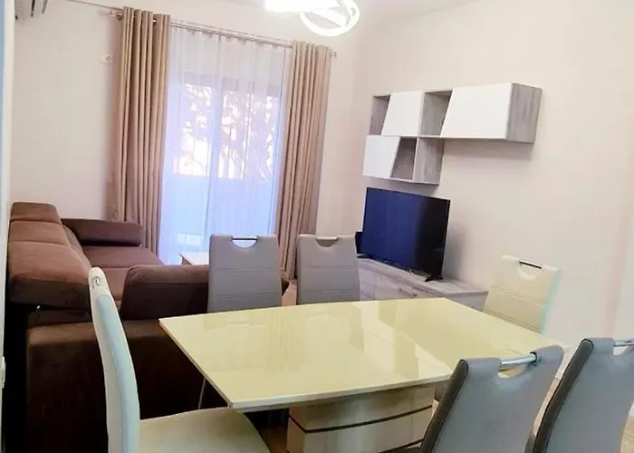 Apartment Blue Bay Front Uji Ftohte *